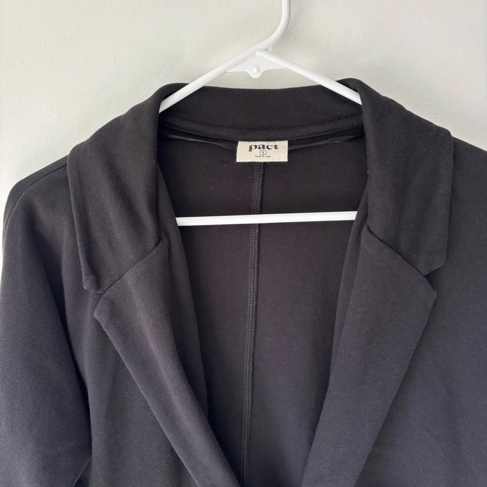 Pact Organic Cotton Airplane Relaxed Blazer Sweater Black Button Front Comfort